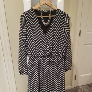 Express Dress. Black and off-white stripe. LG